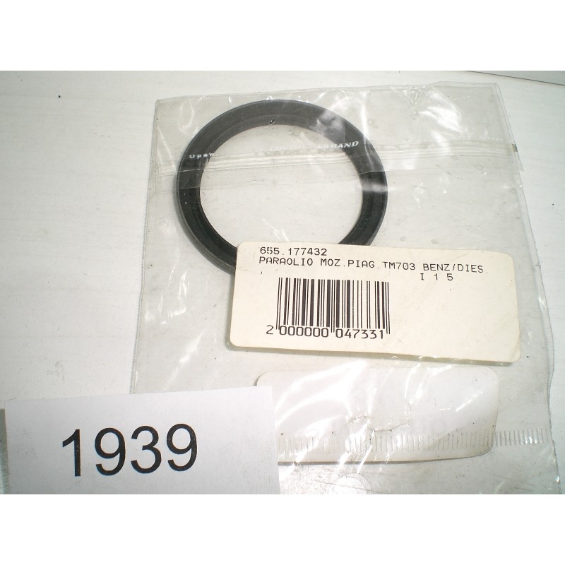 PARAOLIO RUOTA POSTERIORE PIAGGIO APE POKER BENZINA -OIL SEAL- PIAGGIO  177432